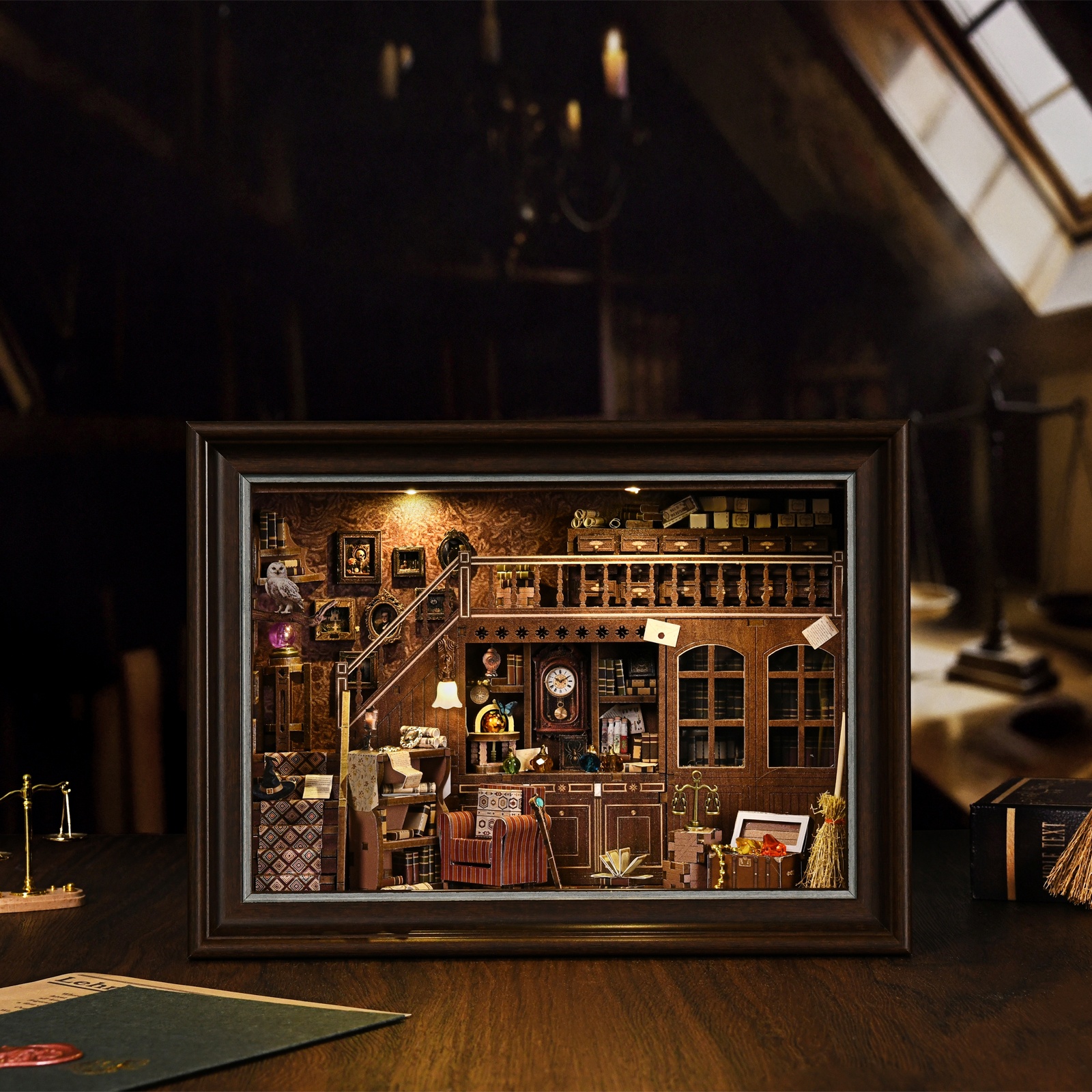 Book Nook Kit Secret Attic DIY – обзор и цена Engraved Wood Frame