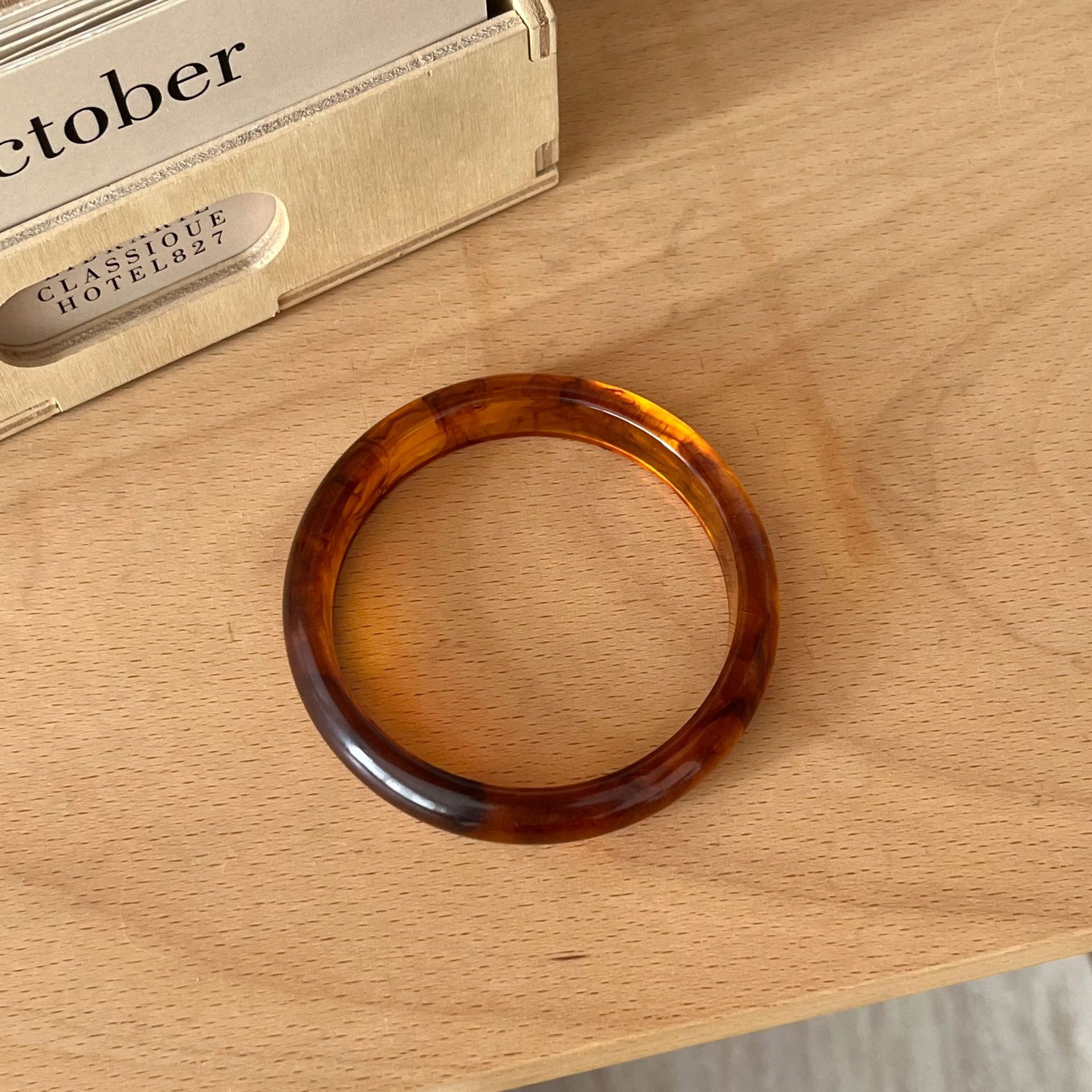 Smudged Resin Fine Bracelets f – обзор и цена Coordinates Bracelet