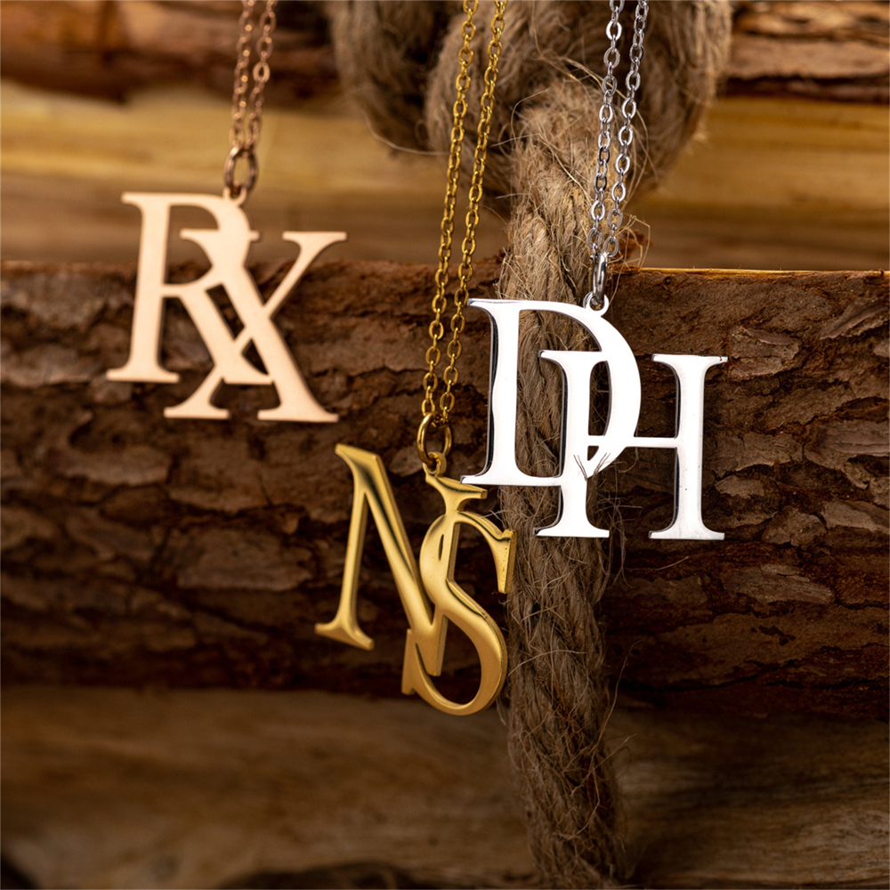 Couples Custom Initial Letter  – обзор и цена Birth Flower Necklace